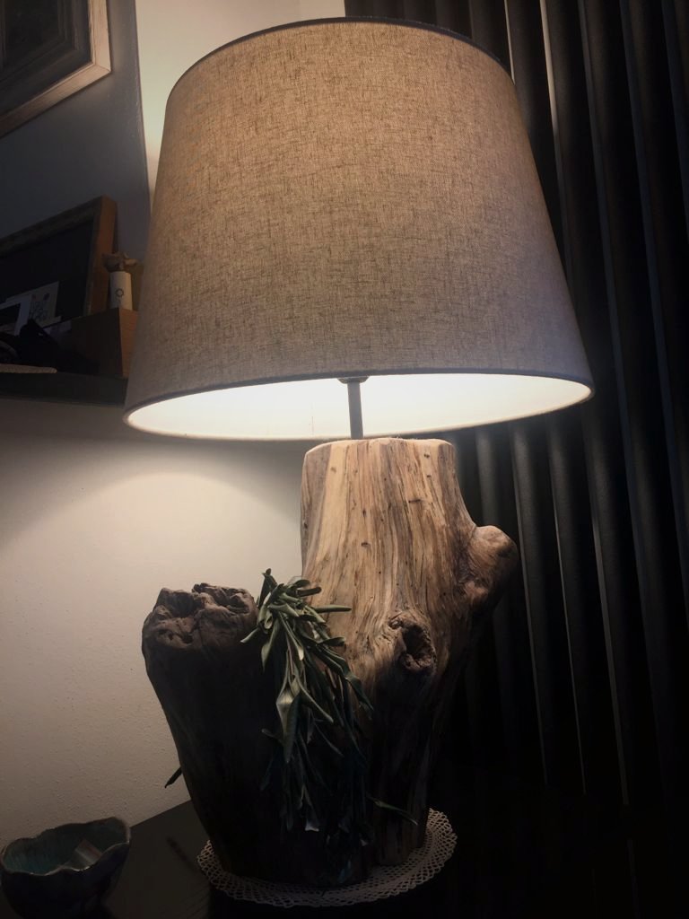 Delta · Δδ — Tronco di fiume · Cera neutra
